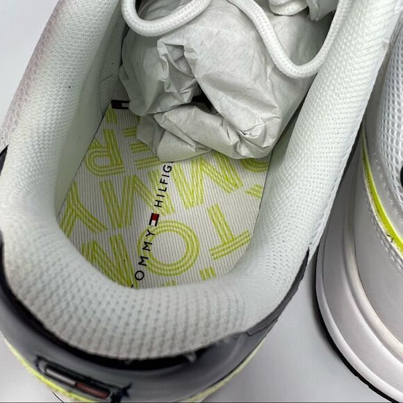 Tommy Hilfiger Raakel Sneakers NEW! - Picture 7 of 9
